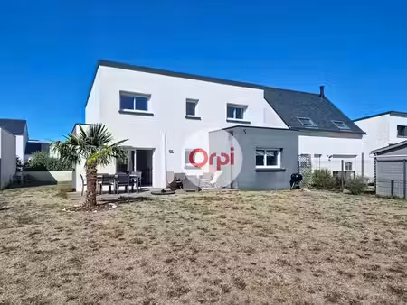 location maison 5 pièces 101.23 m² à la trinité-surzur (56190)  1 250 €