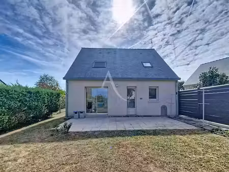 location maison 4 pièces 86.15 m² à brissac-quincé (49320)  950 €