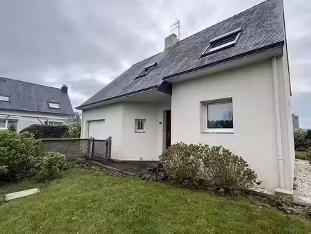 location maison 5 pièces 80 m² à ploemeur (56270)  1 245 €