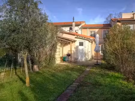 location meublée maison 3 pièces 119.27 m² à toulouse (31000)  1 600 €