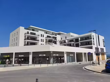 location parking à aix-en-provence (13090)  130 €