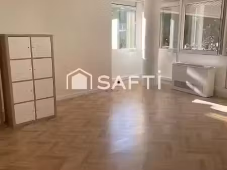 location locaux professionnels 1 pièce 41 m² à toulouse (31000)  764 €