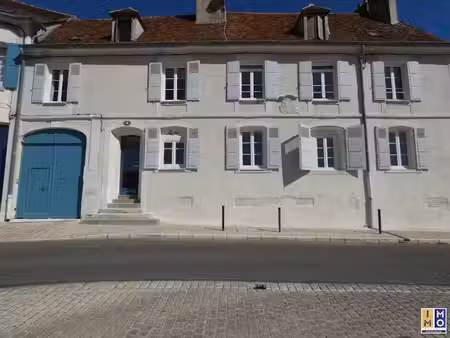 location locaux professionnels 0 pièces 95 m² à bourges (18000)  850 €