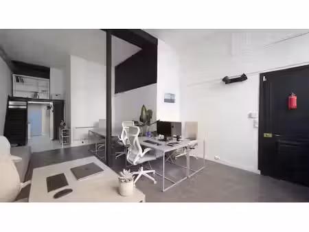 location locaux professionnels 58 m² à paris 18ème (75018)  9 169 €