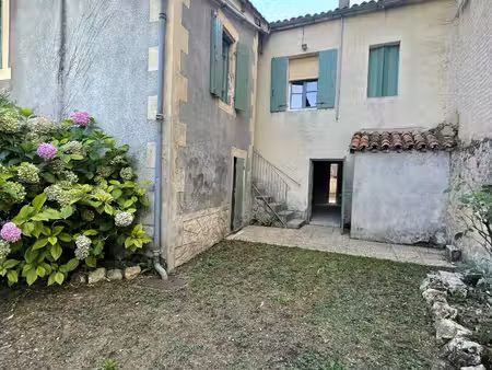 maison située à lanquais  proche lalinde