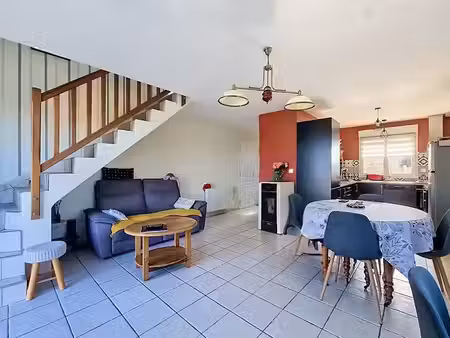 vente maison 4 pièces 82 m² à courseulles-sur-mer (14470)  262 000 €
