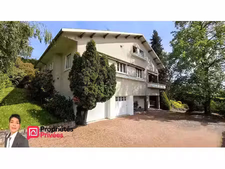thizy-les-bourgs (69240) maison individuelle 223 m² habitables  terrain 2000 m²  4 chambre