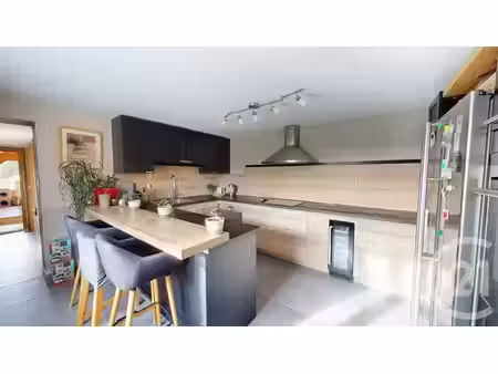 appartement t4 à vendre - 5 pièces - 130 18 m2 - longevilles mont d or - 25 - franche-comt