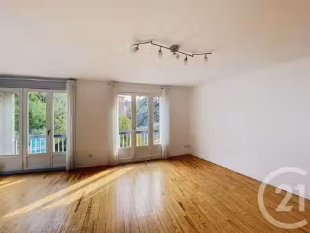location appartement 3 pièces 79m² beaumont 63110