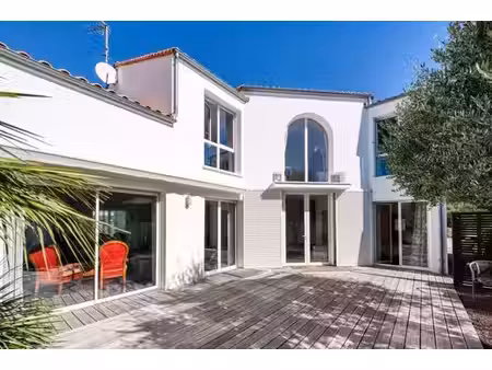 maison de 6 pièces de luxe en vente saint-sulpice-de-royan  france