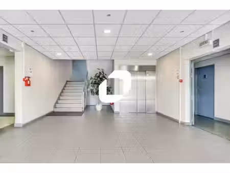 location bureaux croissy beaubourg 77183 15m² à 147m²