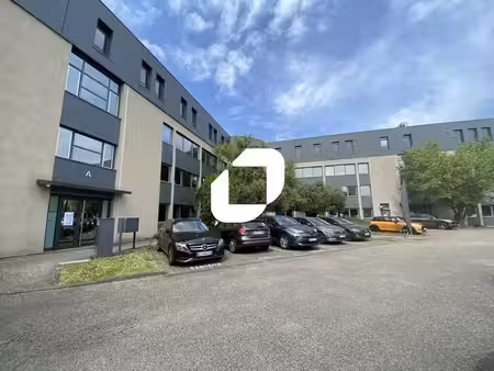 location bureaux ecully 69130 174m² à 649m²