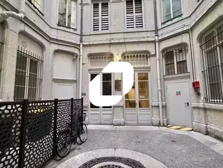 location bureaux lyon 69002 180m²