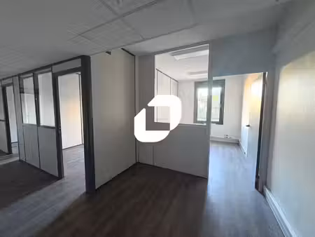 location bureaux lyon 69003 76m² à 900m²
