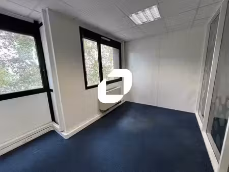 location bureaux lyon 69003 90m²