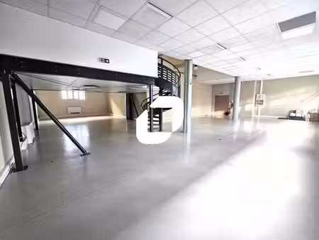 location bureaux lyon 69009 133m²