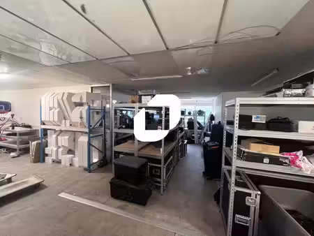 location bureaux noisy le grand 93160 167m²