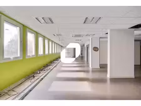 location bureaux paris 75020 500m²