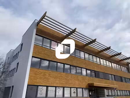 location bureaux saint priest 69800 139m² à 305m²