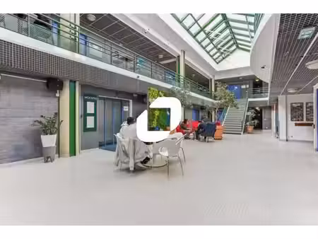 location bureaux paris 75020 210m²
