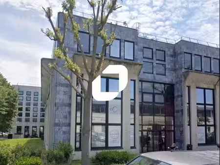 location bureaux gennevilliers 92230 411m²