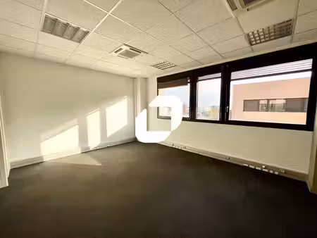 location bureaux lyon 69003 112m² à 1211m²