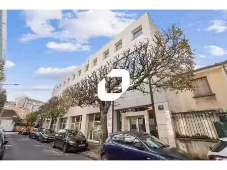 location bureaux malakoff 92240 687m²