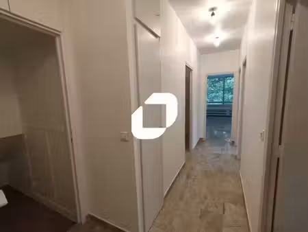 location bureaux le chesnay 78150 81m²
