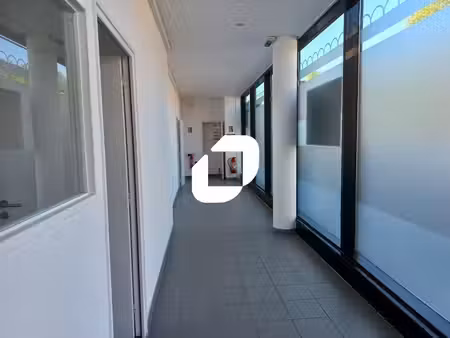 location bureaux 112m²