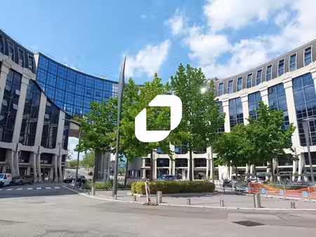 location bureaux montigny le bretonneux 78180 280m² à 1865m²