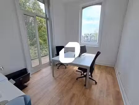 location bureaux 367m²