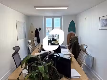 location bureaux saint germain en laye 78100 20m² à 70m²