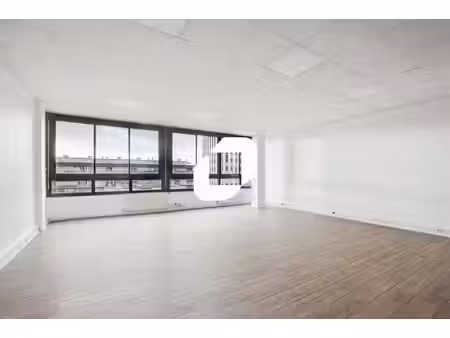 location bureaux sarcelles 95200 213m²