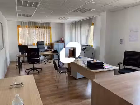 location bureaux 110m² à 190m²
