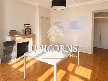 location bureaux 85m²