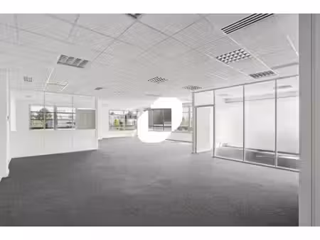 location bureaux villeneuve d ascq 59650 180m² à 3655m²