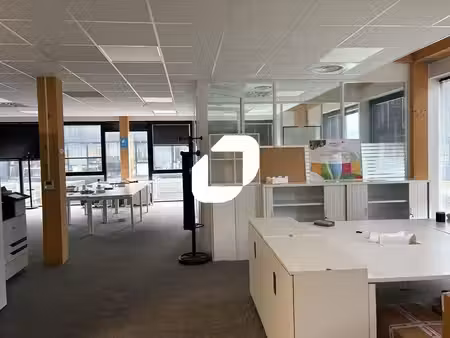 location bureaux villeneuve d ascq 59650 721m²