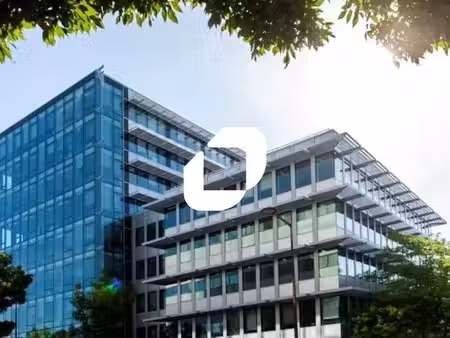 location bureaux montigny le bretonneux 78180 60m² à 9941m²