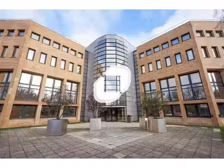 location bureaux le pecq 78230 461m² à 963m²