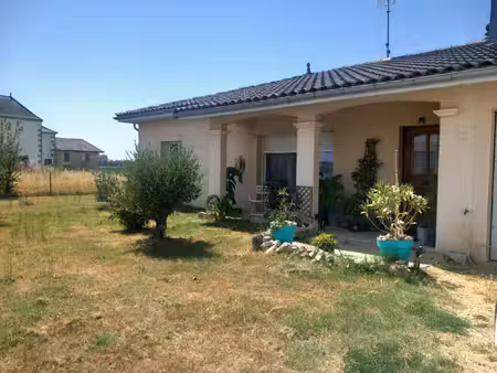 location maison 4 pièces 100m² longueville 47200