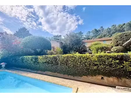 vente maison 7 pièces 190 m² à entrecasteaux (83570)  580 000 €
