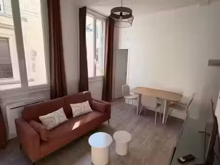 location appartement 2 pièces 30 m² à bordeaux (33000)