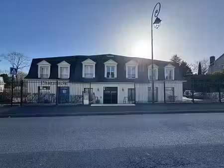 vente locaux professionnels 0 pièces 52 m² à chantilly (60500)  210 000 €