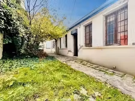 vente locaux professionnels à le pré-saint-gervais (93310)  222 000 €
