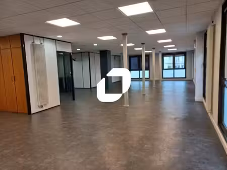vente bureaux 238m²