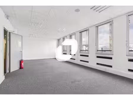 vente bureaux montreuil 93100 476m²