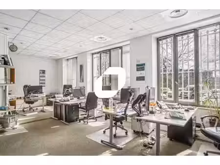 vente bureaux caluire et cuire 69300 112m²
