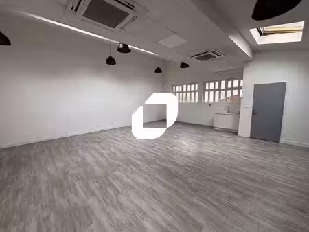 vente bureaux villeurbanne 69100 205m²