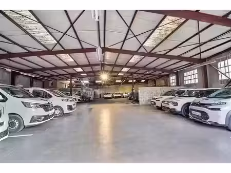 vente locaux professionnels 6 pièces 829 m² à saint-marcellin (38160)  330 000 €