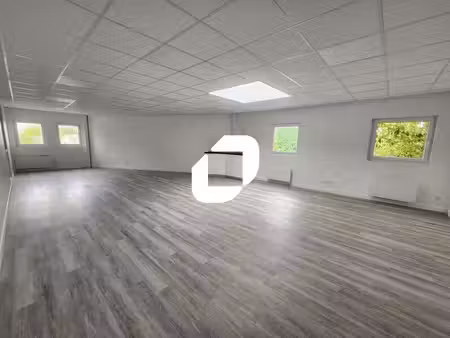 vente local d’activités plaisir 78370 177m² à 689m²